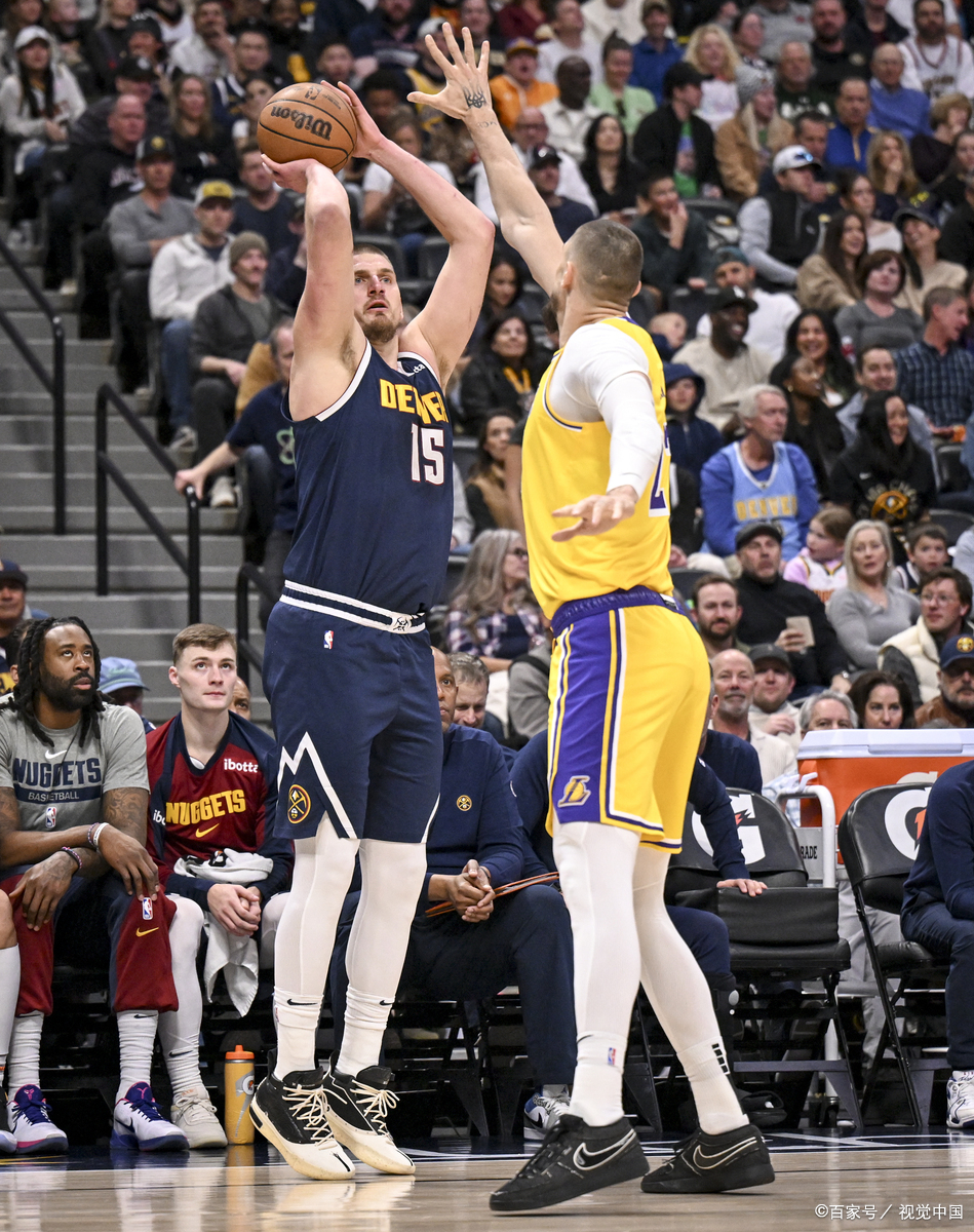 包含转折点多伦多猛龙强势反弹,NBA季后赛赛后攻防权衡,压力陡增,更衣室氛围转暖的词条leyu sports